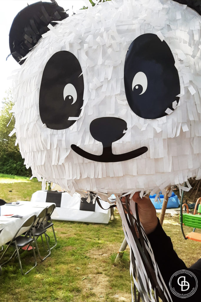 Piñata panda pour anniversaire